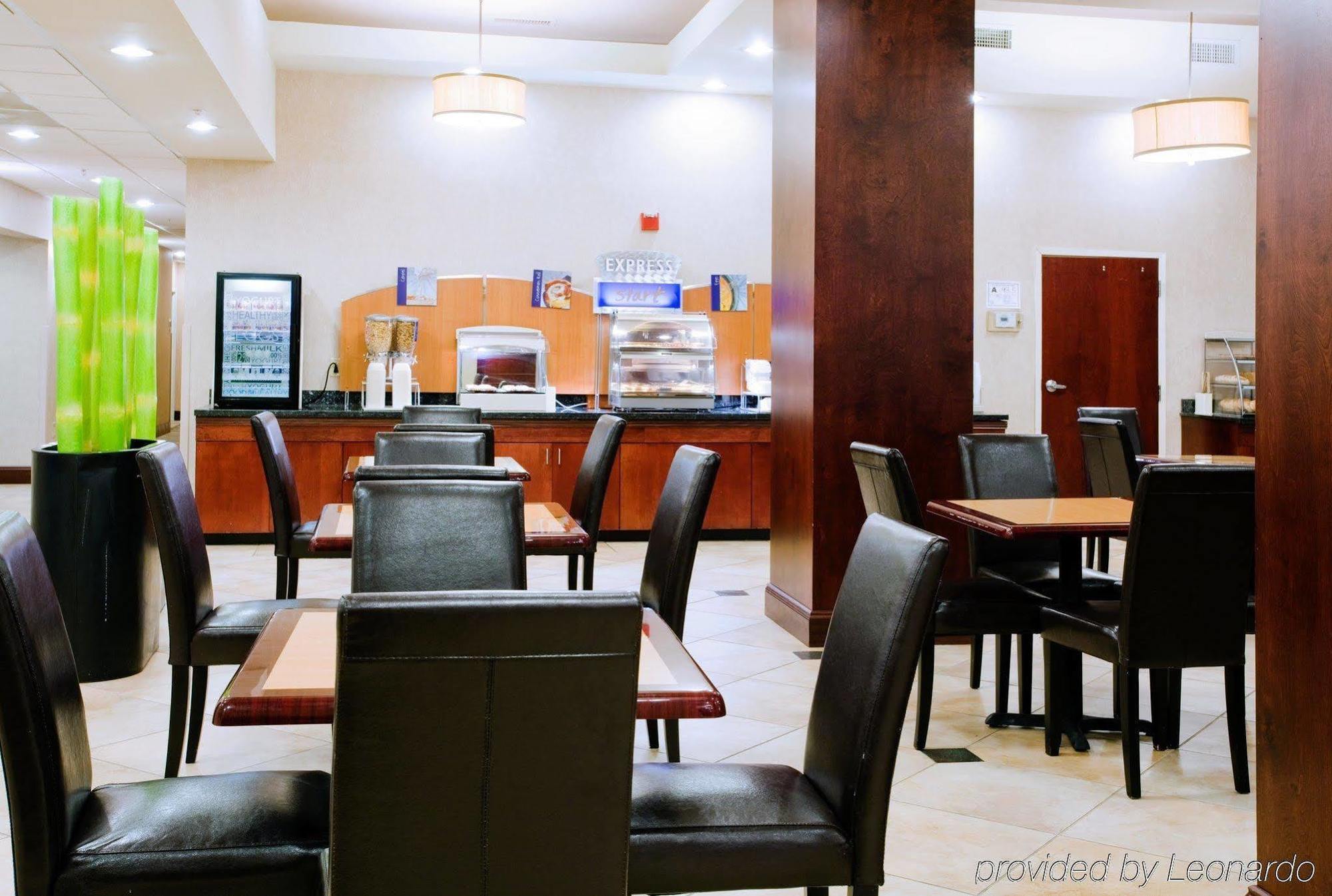 Express Arrowood By Ihg